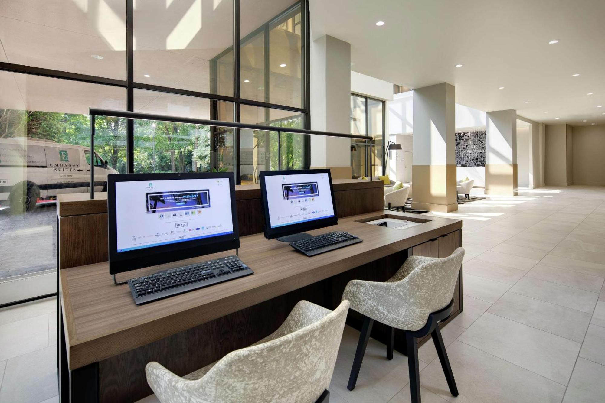 Embassy Suites By Hilton Atlanta Perimeter Center Sandy Springs Eksteriør bilde
