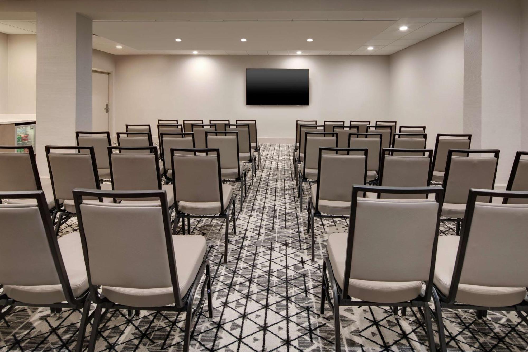 Embassy Suites By Hilton Atlanta Perimeter Center Sandy Springs Eksteriør bilde