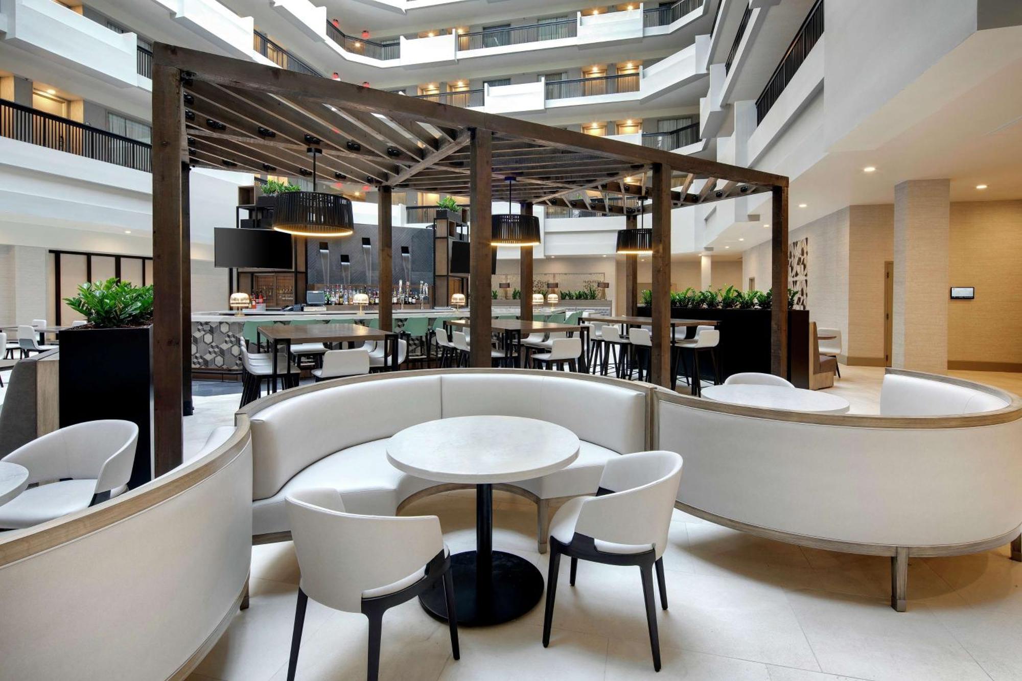 Embassy Suites By Hilton Atlanta Perimeter Center Sandy Springs Eksteriør bilde